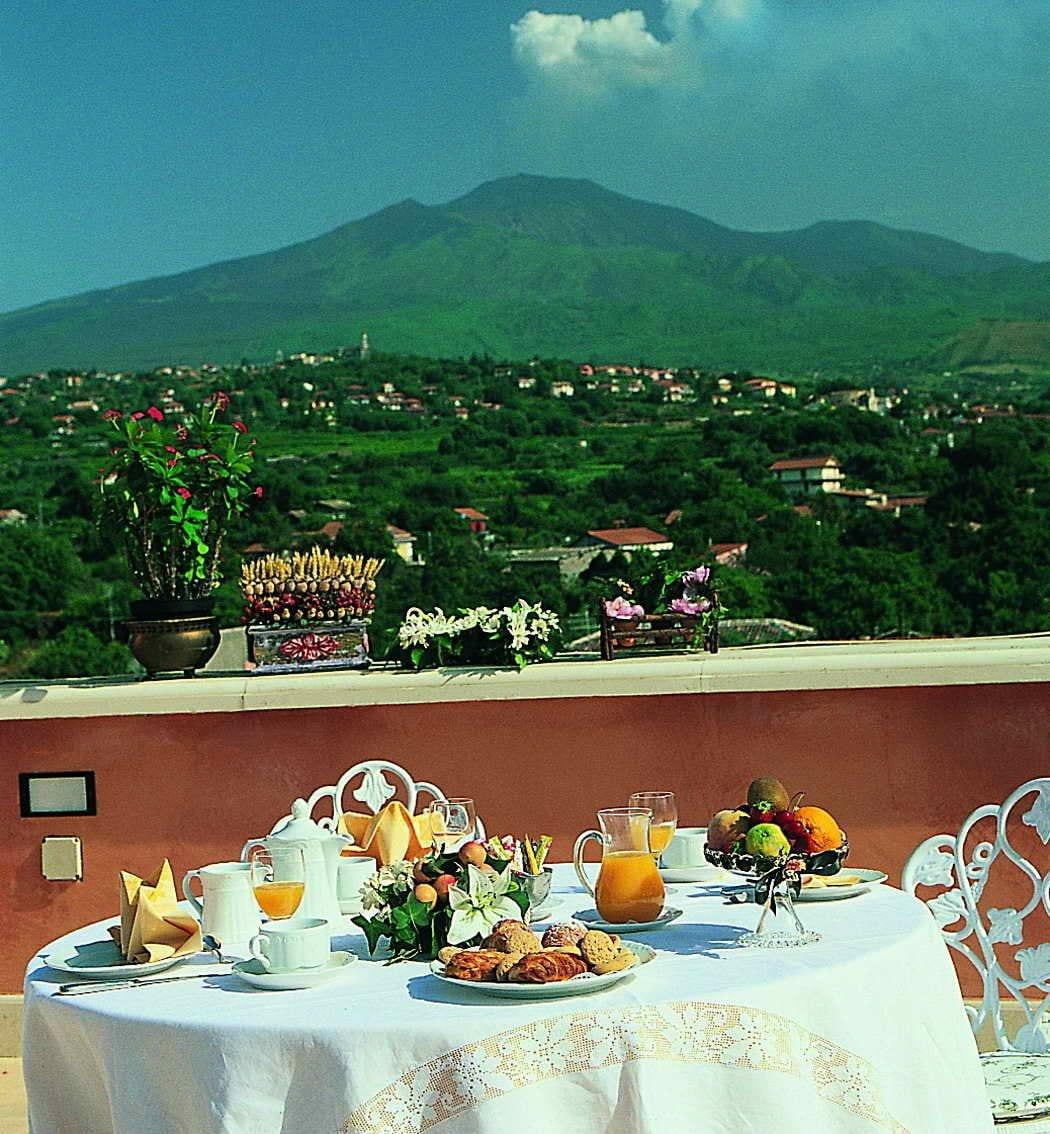 Hotel Villa Paradiso Dell'Etna サン・ジョヴァンニ・ラ・プンタ レストラン 写真