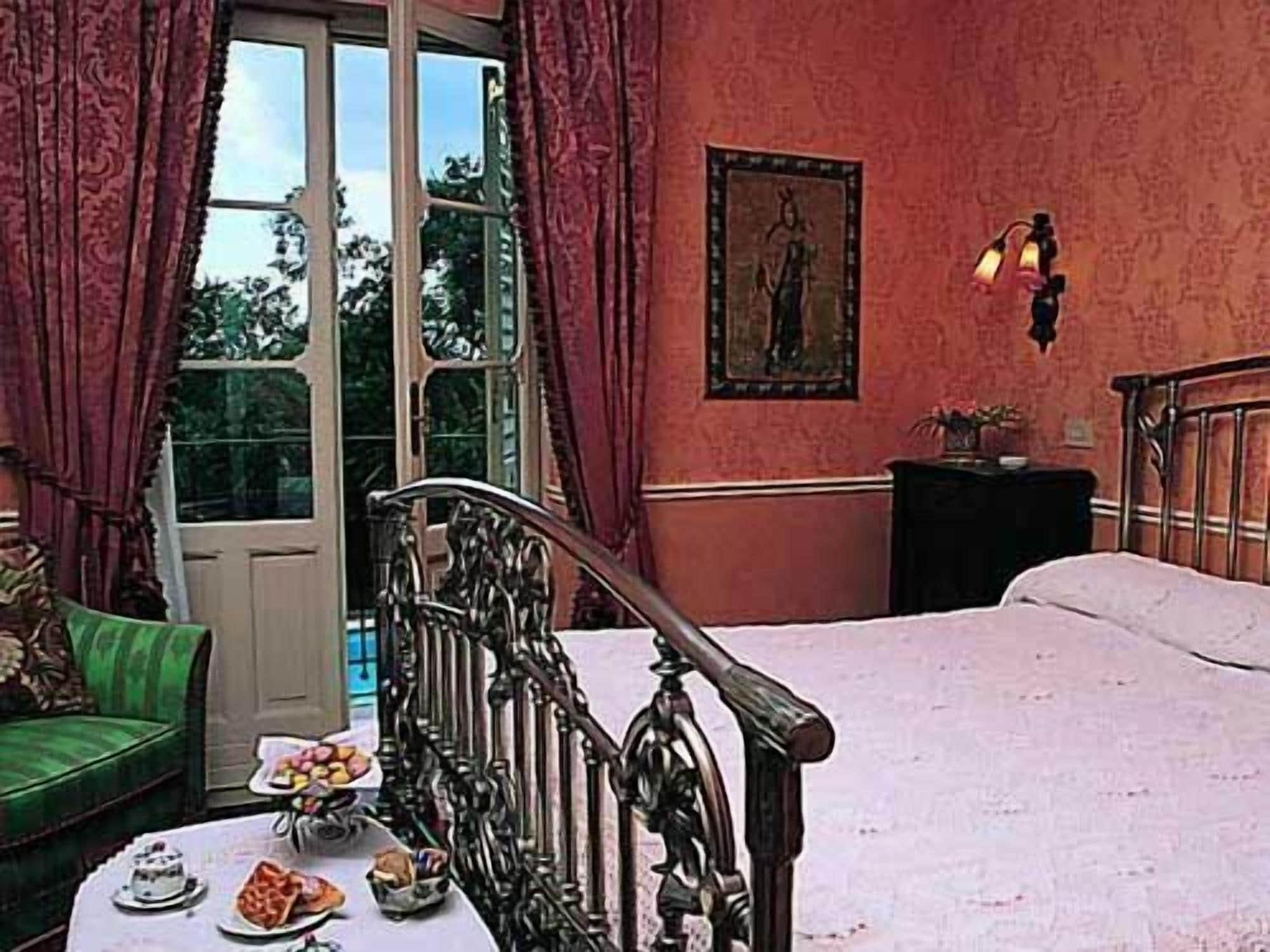 Hotel Villa Paradiso Dell'Etna サン・ジョヴァンニ・ラ・プンタ エクステリア 写真